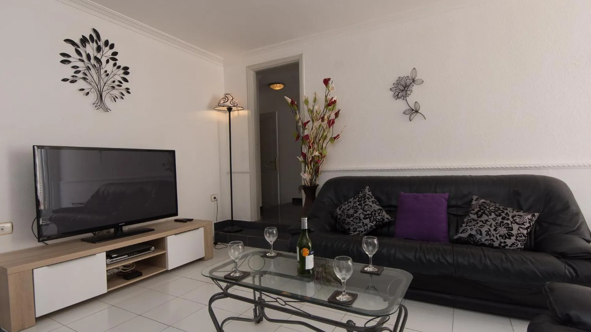 Tranquil 4 Bedroom Holiday Villa Callao Salvaje